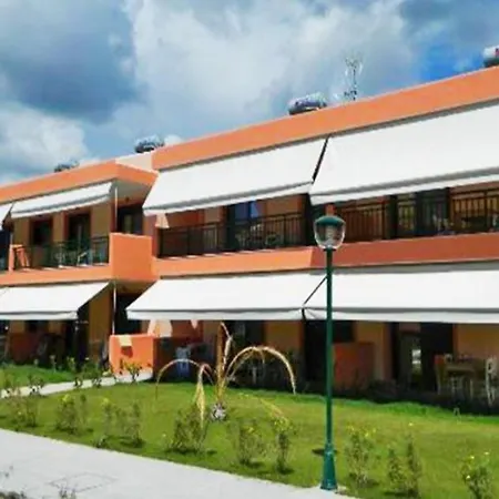 Stefania Sun Apartment