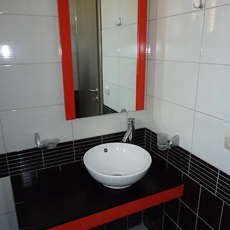 Stefania Sun Nikiti (Sithonia)