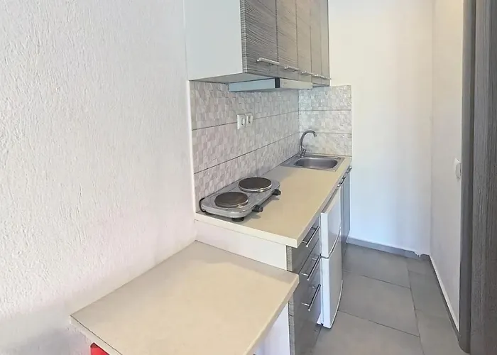 Stefania Sun * Nikiti (Sithonia)